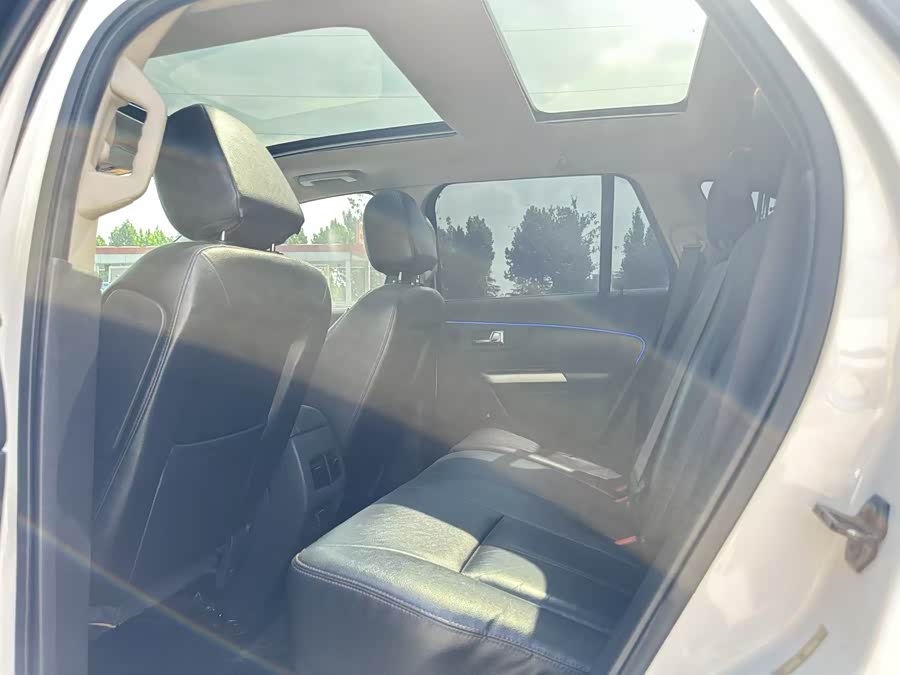 Ford Edge (Imported) 2015 immagine di auto #10