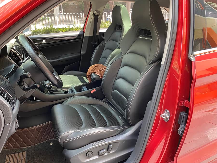 Skoda Kodiaq GT 2018 car image #10