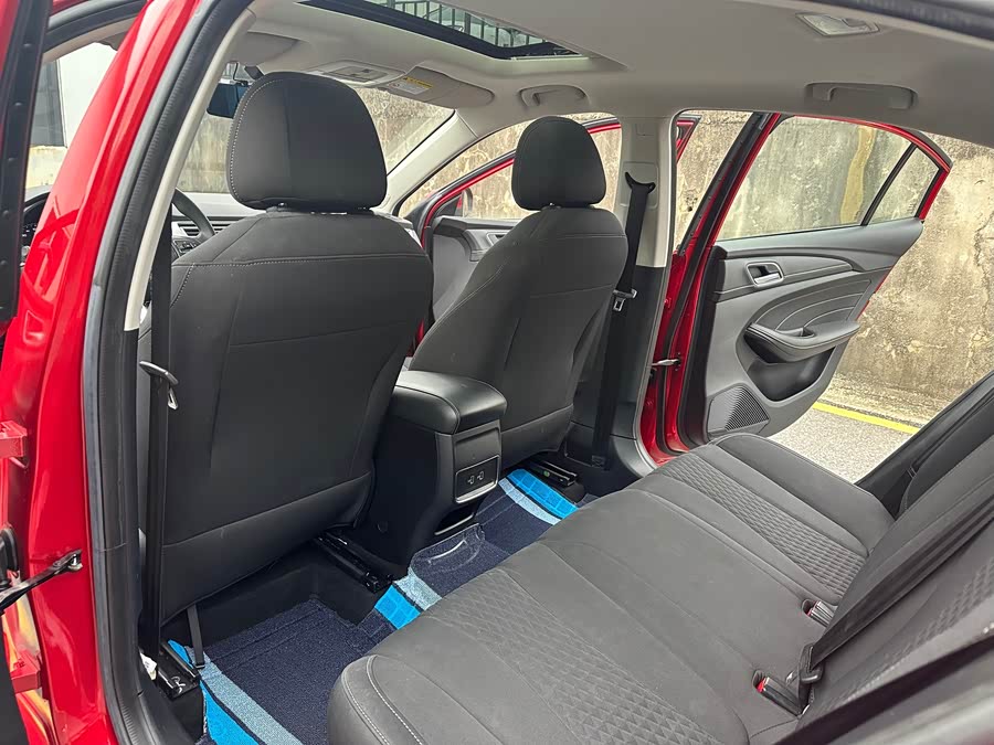 Roewe i5 2020 #10 Roewe i5 2020 immagine di auto #10