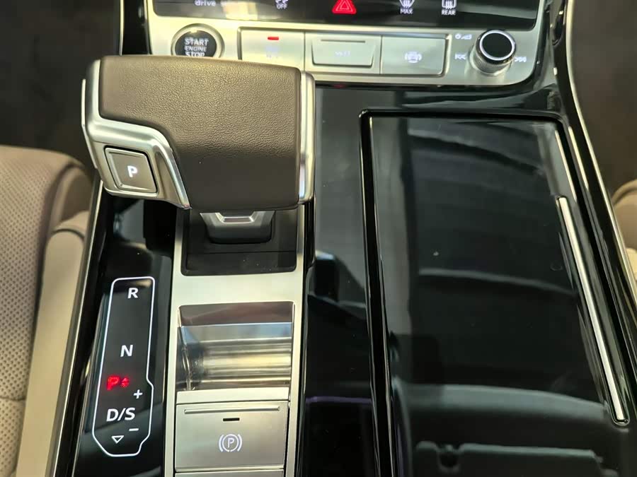 奥迪 奥迪A8 2023 汽车图片 #10