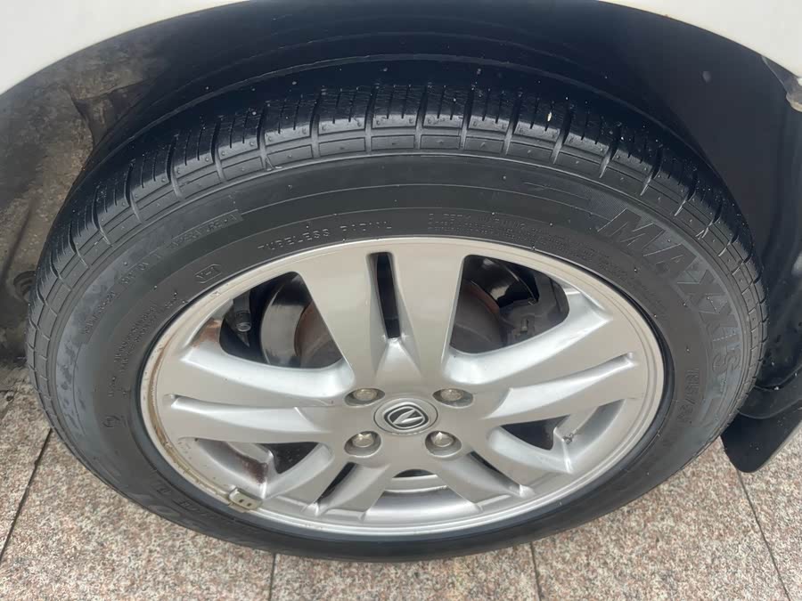 Changan Alsvin V5 2014 car image #10