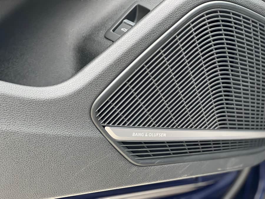 Audi S5 2018 car image #10