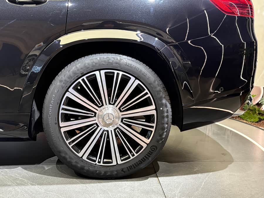 Mercedes-Benz Maybach GLS 2024 صورة سيارة #10