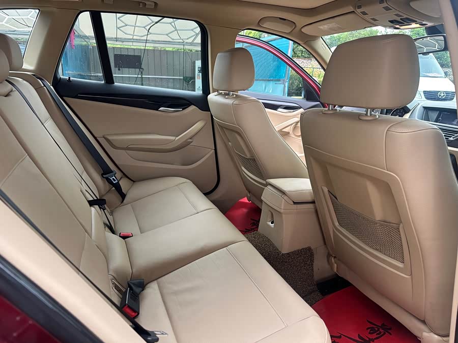 BMW X1 (Imported) 2011 car image #10