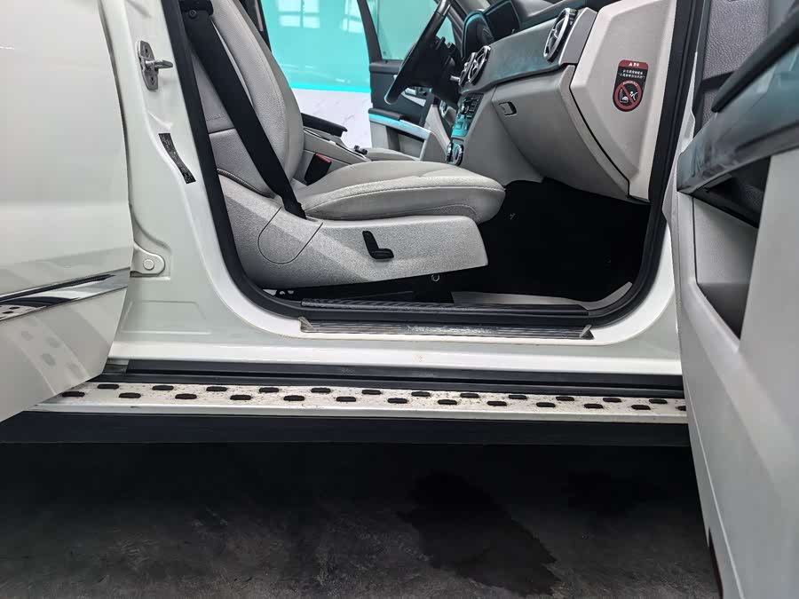 Mercedes-Benz GLK Class 2013 car image #10