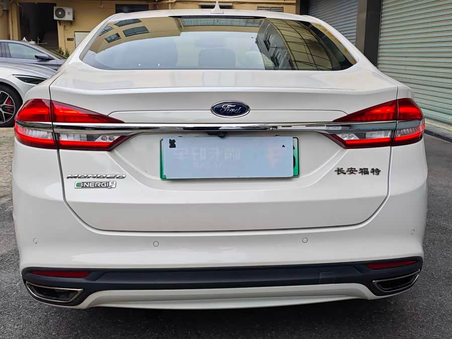 Ford Mondeo New Energy 2018 car image #10