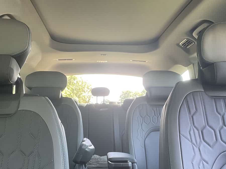 Ford Edge #10 Ford Edge car image #10