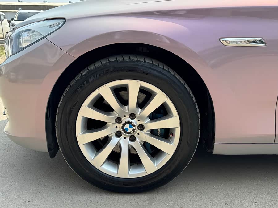 BMW 5 Series GT 2012 #10 BMW 5 Series GT 2012 immagine di auto #10