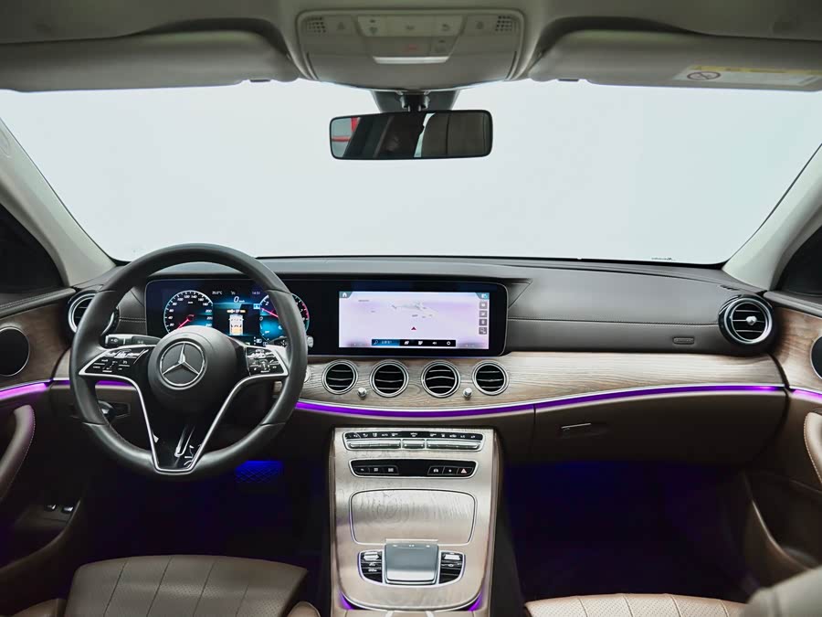 Mercedes-Benz E Class New Energy 2021 car image #10