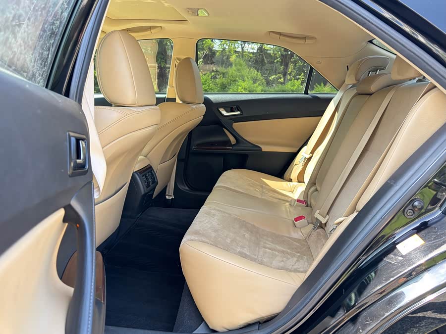 Toyota Reiz 2015 immagine di auto #10