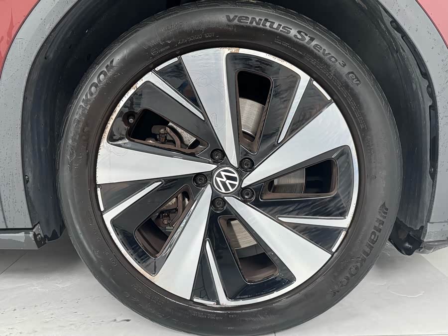 Volkswagen ID.6 X 2021 car image #10