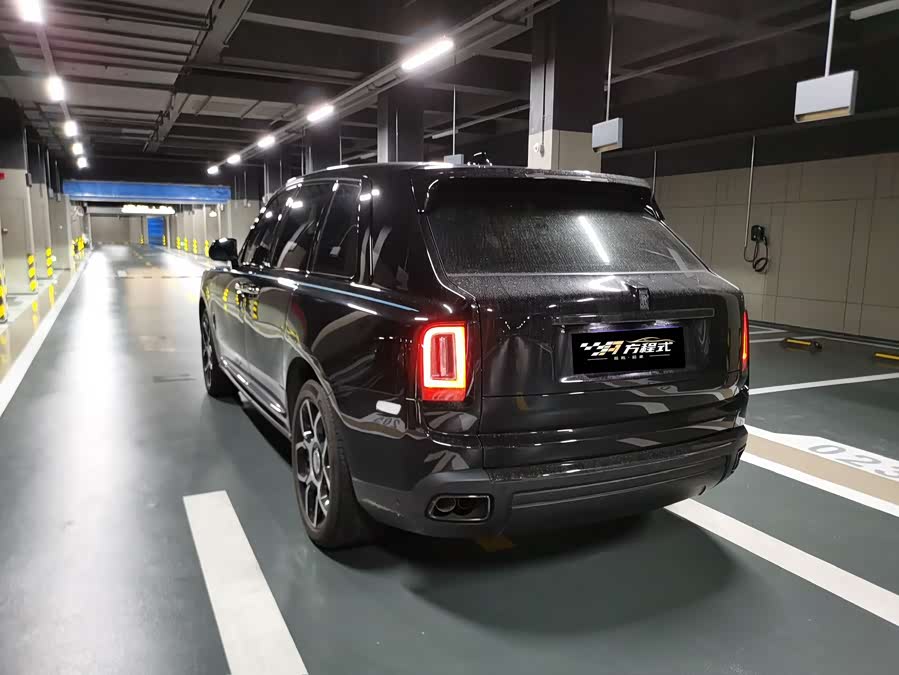 劳斯莱斯 库里南 2023 汽车图片 #10