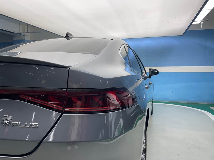 BYD Qin Plus 2022 صورة سيارة #10