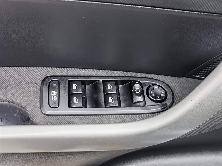 标致 标致308(进口) 2013 汽车图片 #10