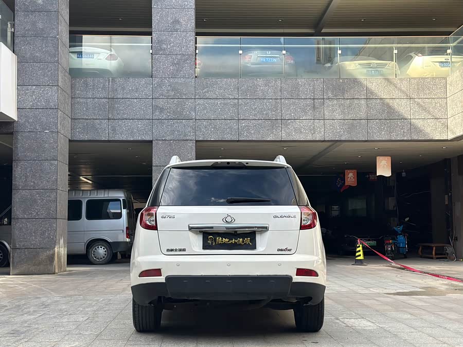 GEELY GX7 2013 car image #10