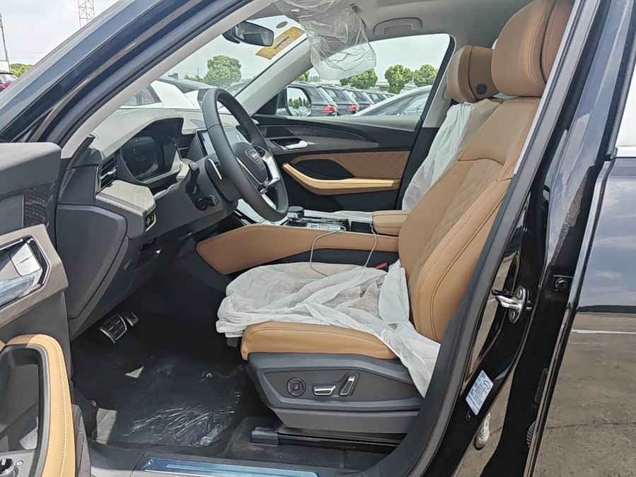 Audi Q6 изображение автомобиля #10