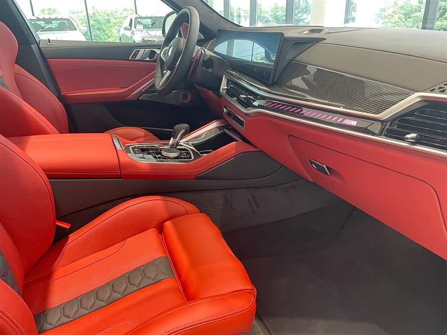 BMW X6 M 2025 car image #10