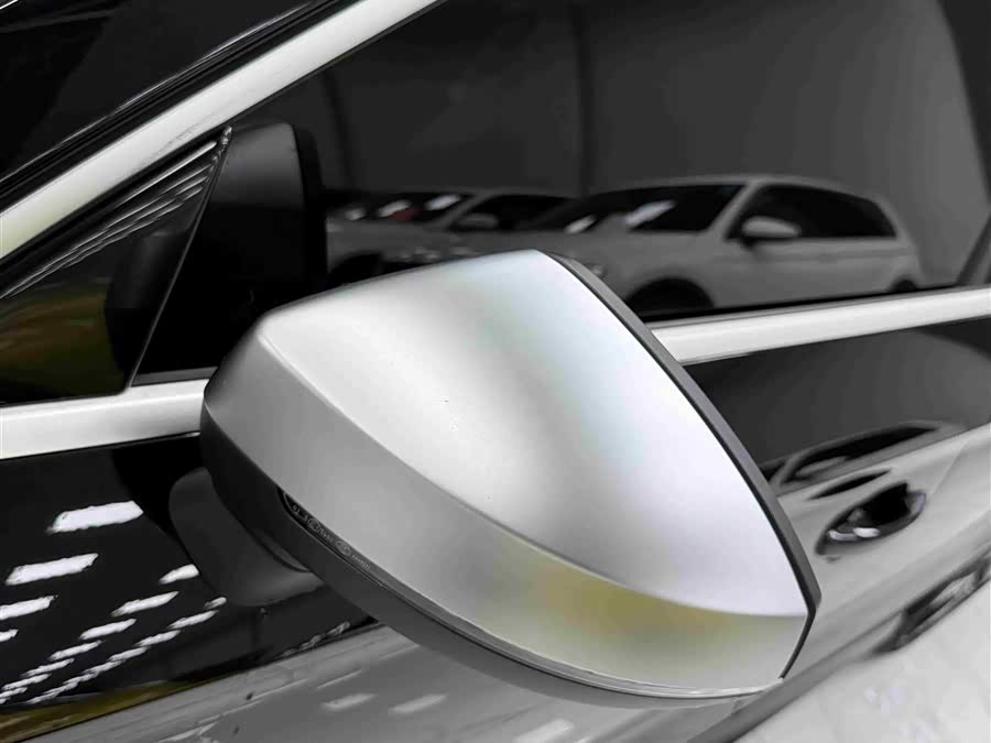 Audi RS 3 2019 car image #10