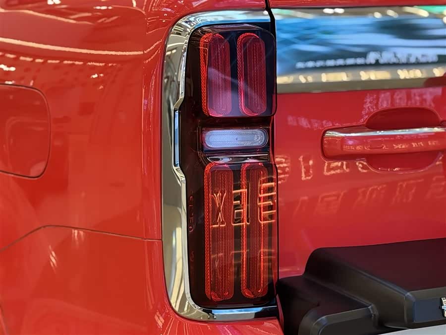 Tank 500 New Energy 2024 immagine di auto #10