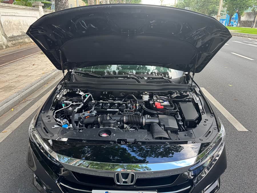 BYD F3R 2022 car image #10