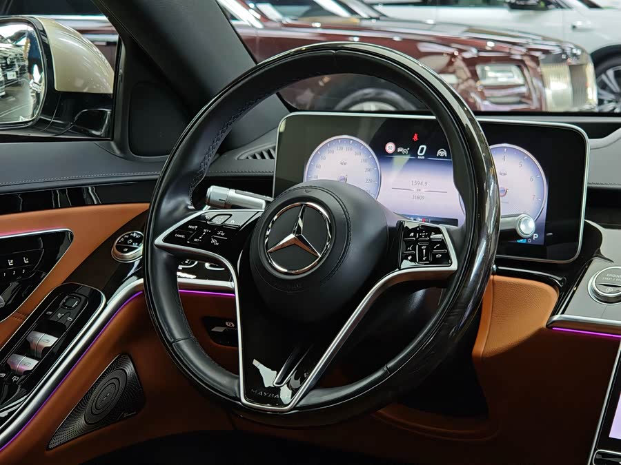 Mercedes-Benz Maybach S Class 2023 car image #10