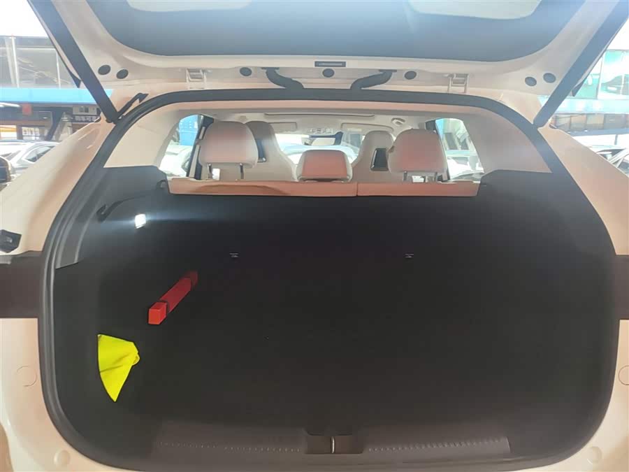 Roewe D5X DMH 2025 imagen de coche #10