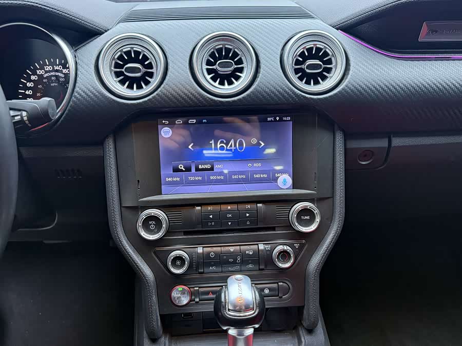 Ford Mustang 2019 car image #10