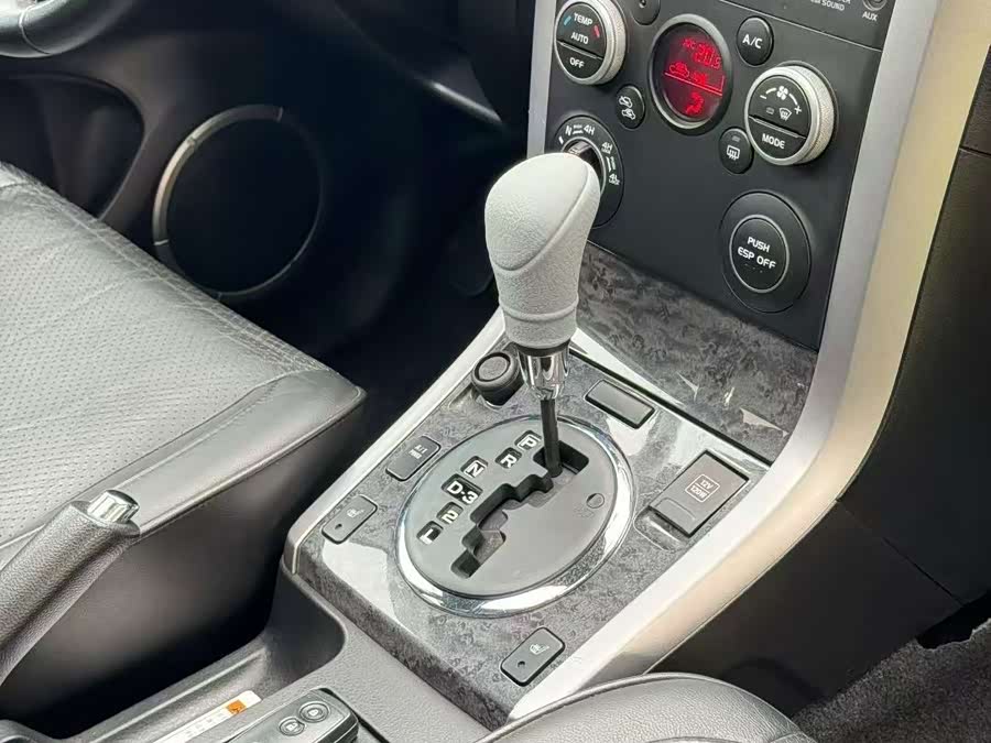 铃木 超级维特拉 2009 汽车图片 #10