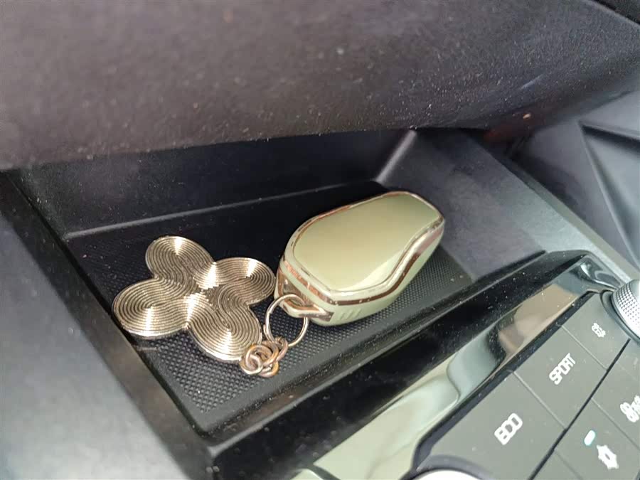 BYD e3 2022 изображение автомобиля #10