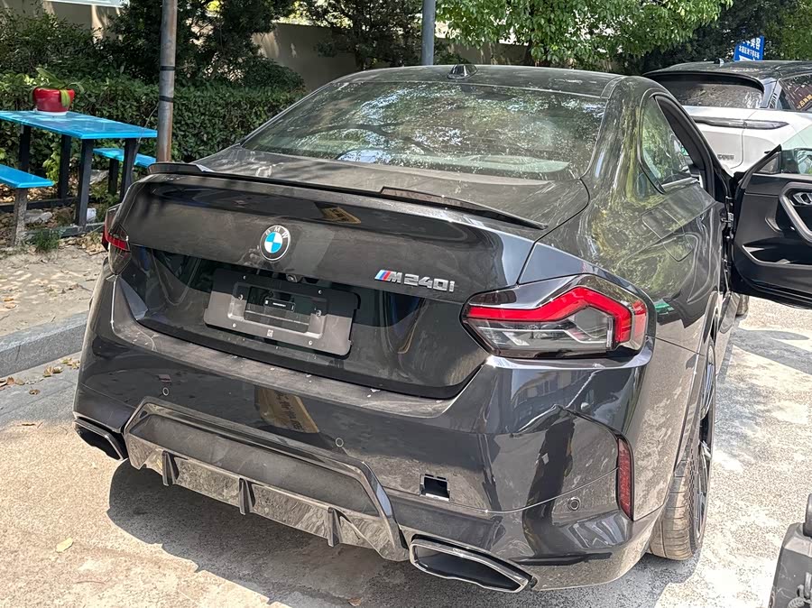 BMW M240i imagem de carro #10