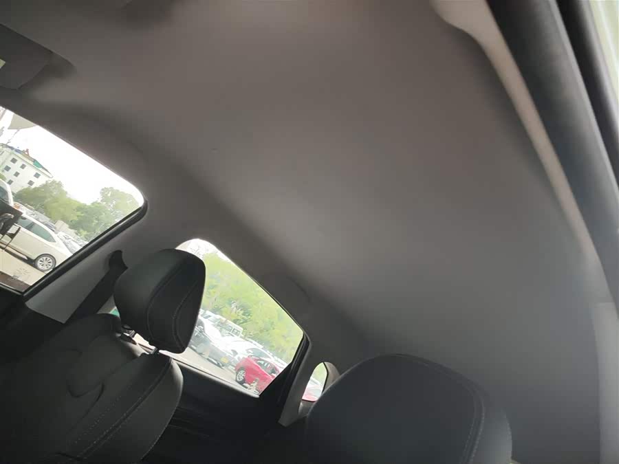 哪吒汽车 哪吒AYA 2024 汽车图片 #10