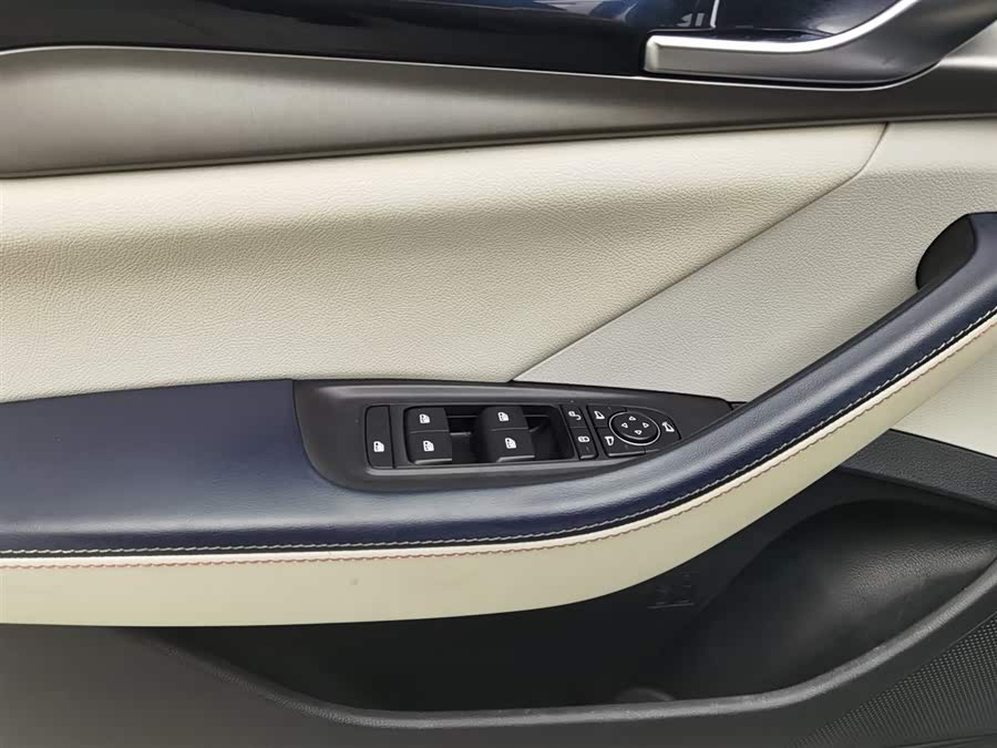 比亚迪 秦PLUS 2022 汽车图片 #10