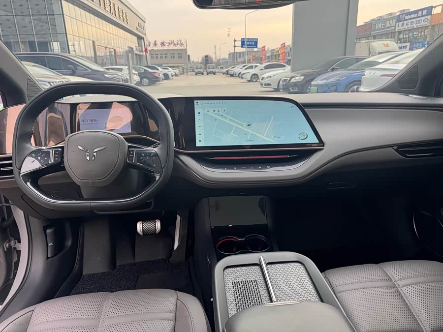 HongQi EH7 2024 #10 HongQi EH7 2024 car image #10