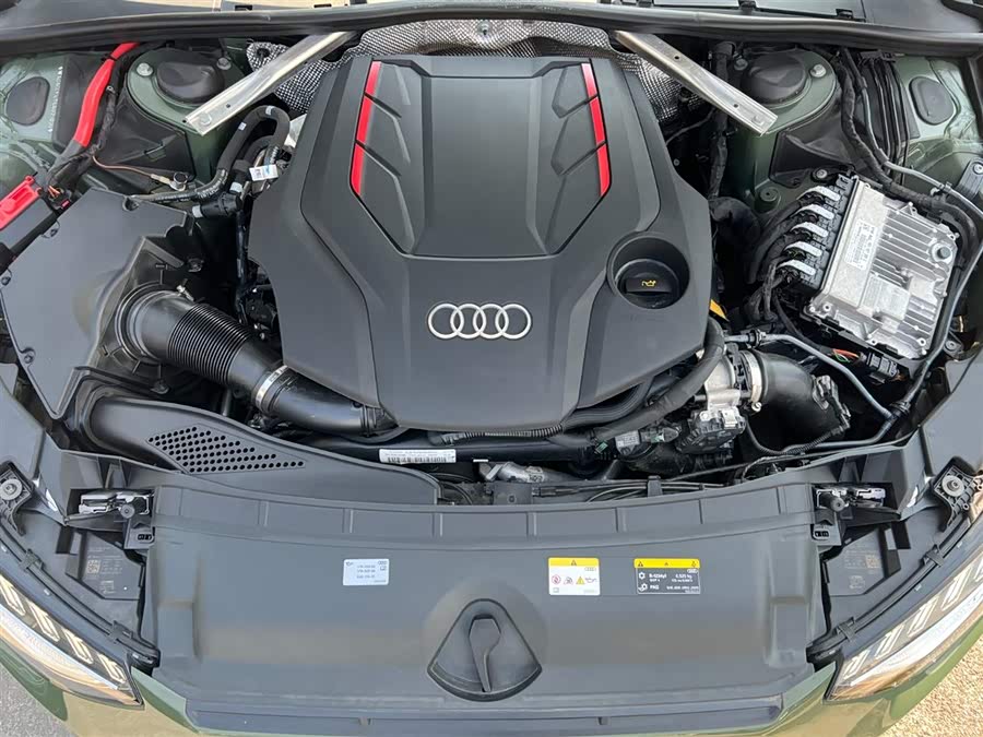 Audi S4 2023 car image #10