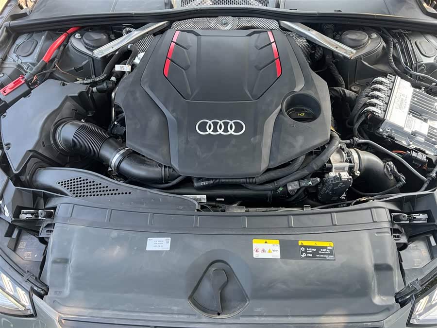 Audi S4 2023 صورة سيارة #10