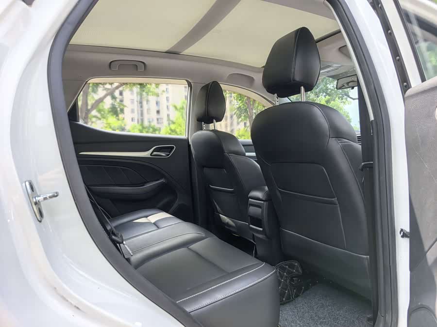 MG ZS 2019 imagen de coche #10