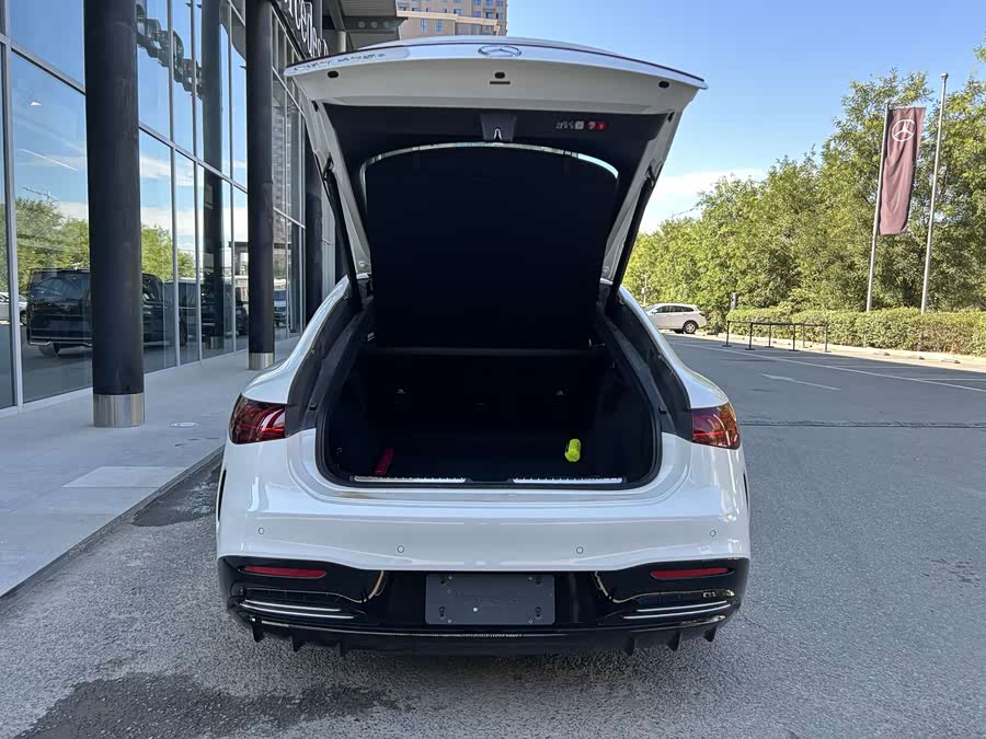 Mercedes-Benz EQS Class 2025 #10 Mercedes-Benz EQS Class 2025 car image #10