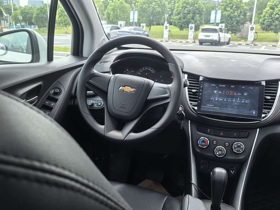 Chevrolet Tracker 2017 car image #10