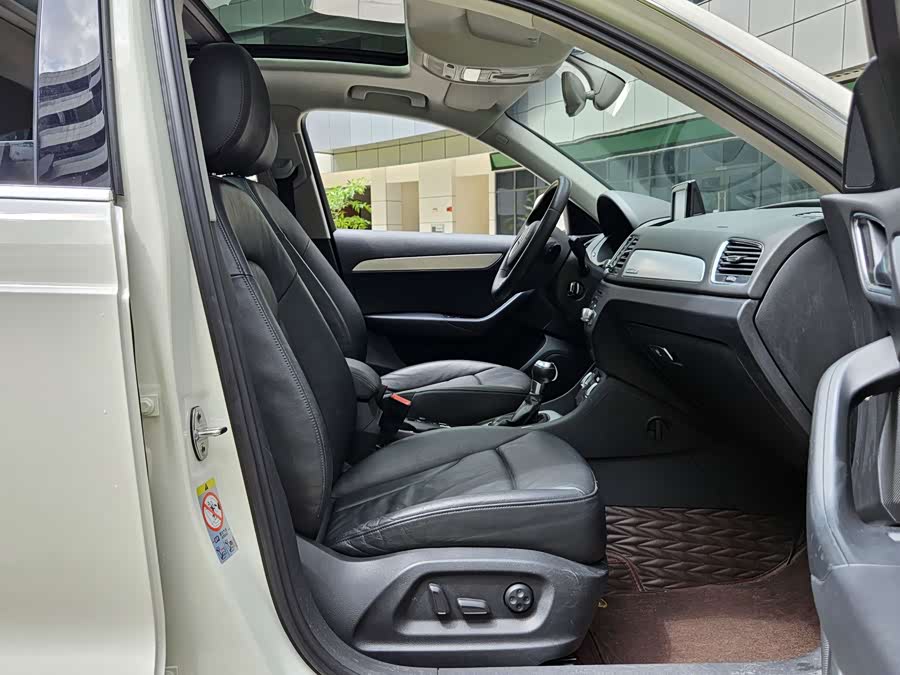 Audi Q3 (Imported) 2013 immagine di auto #10