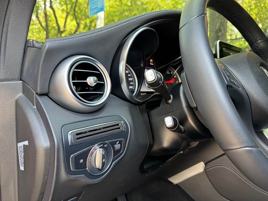 Mercedes-Benz GLC Coupe 2018 #10 Mercedes-Benz GLC Coupe 2018 car image #10