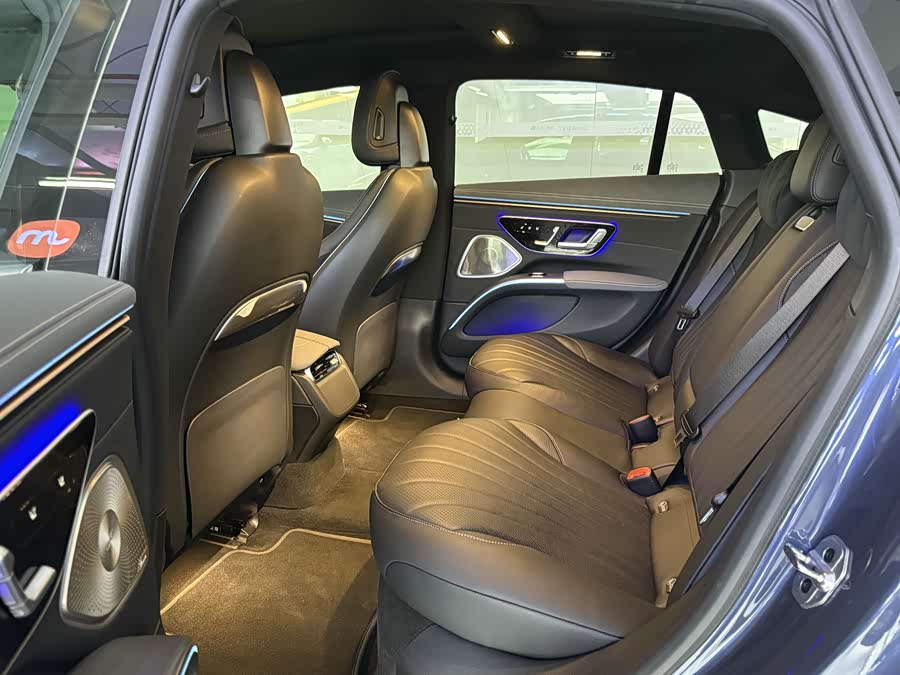 Mercedes-Benz EQS Class 2023 car image #10