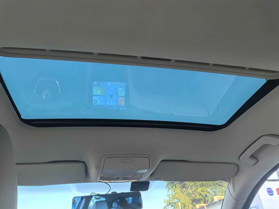 Skoda Superb 2010 car image #10