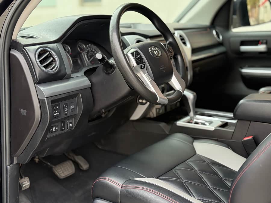 Toyota Tundra 2015 #10 Toyota Tundra 2015 صورة سيارة #10