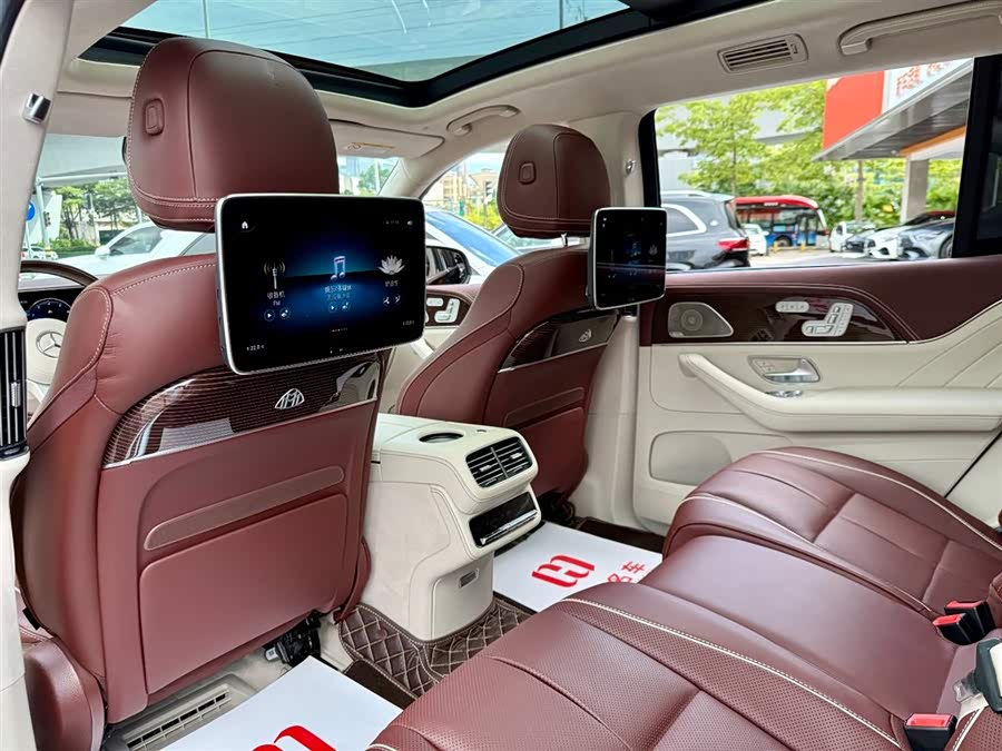 Mercedes-Benz Maybach GLS 2022 car image #10