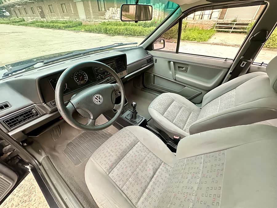 Volkswagen Santana Classic 2012 #10 Volkswagen Santana Classic 2012 صورة سيارة #10