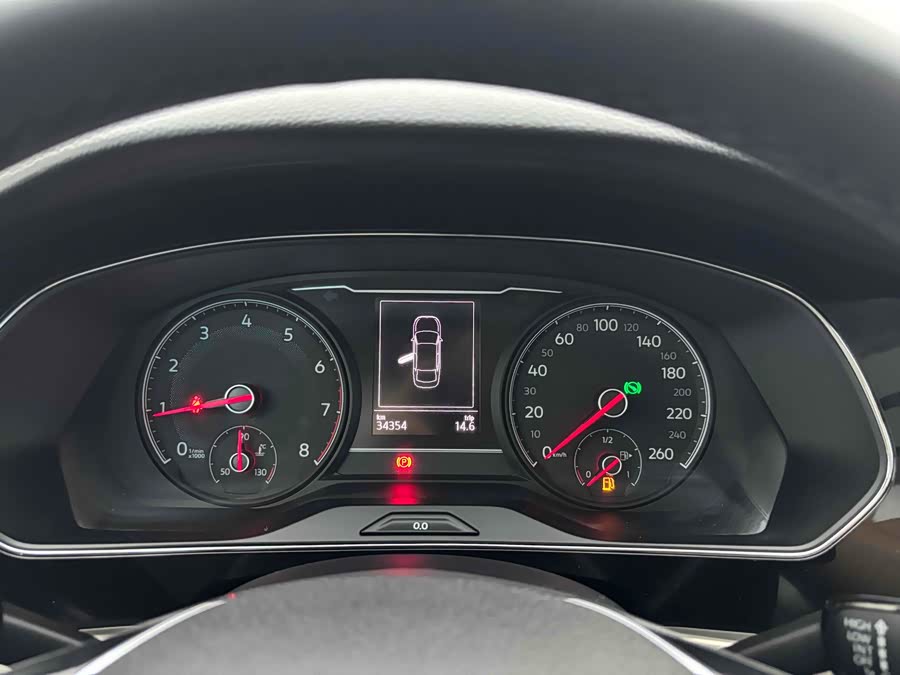 Volkswagen Passat 2019 car image #10