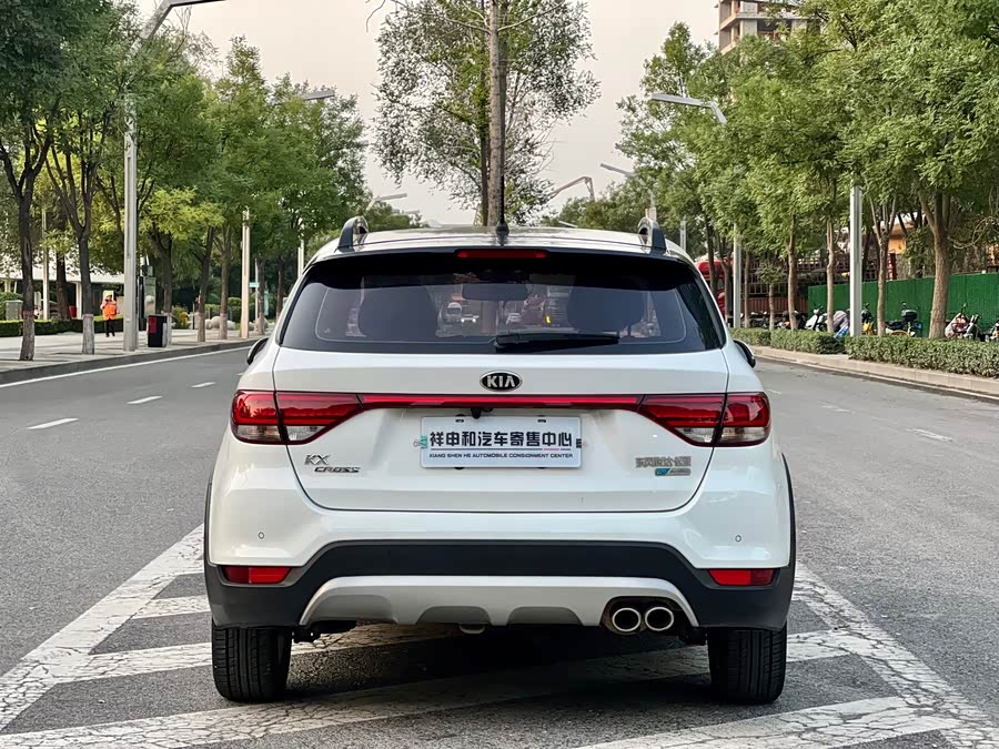 Kia Rio Cross 2018 صورة سيارة #10