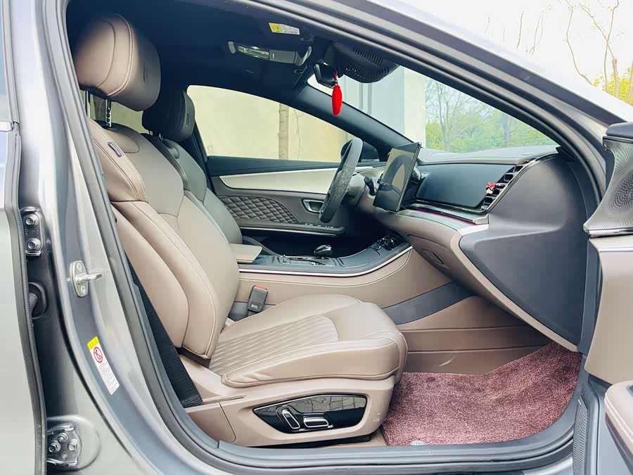 BYD Han 2023 car image #10