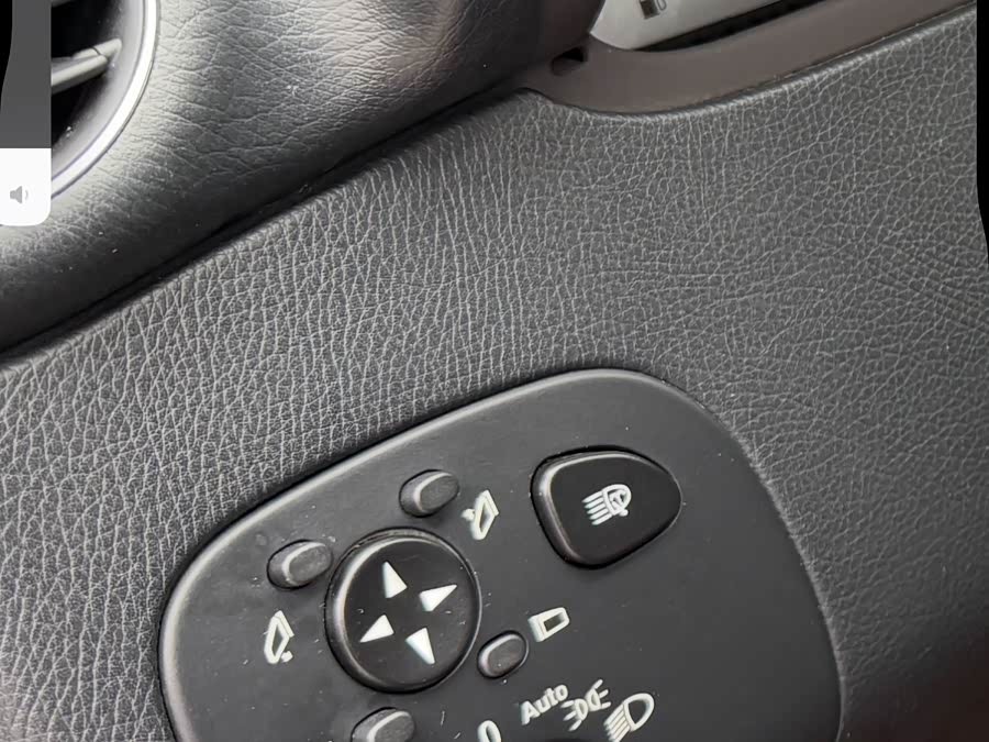 Mercedes-Benz CLK Class 2008 car image #10