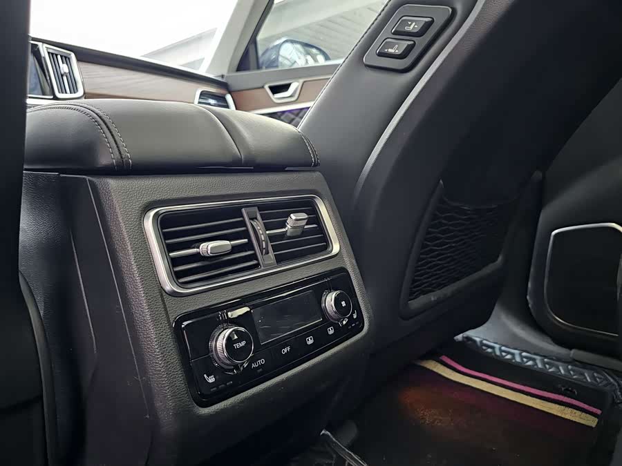 HongQi HS7 2021 car image #10